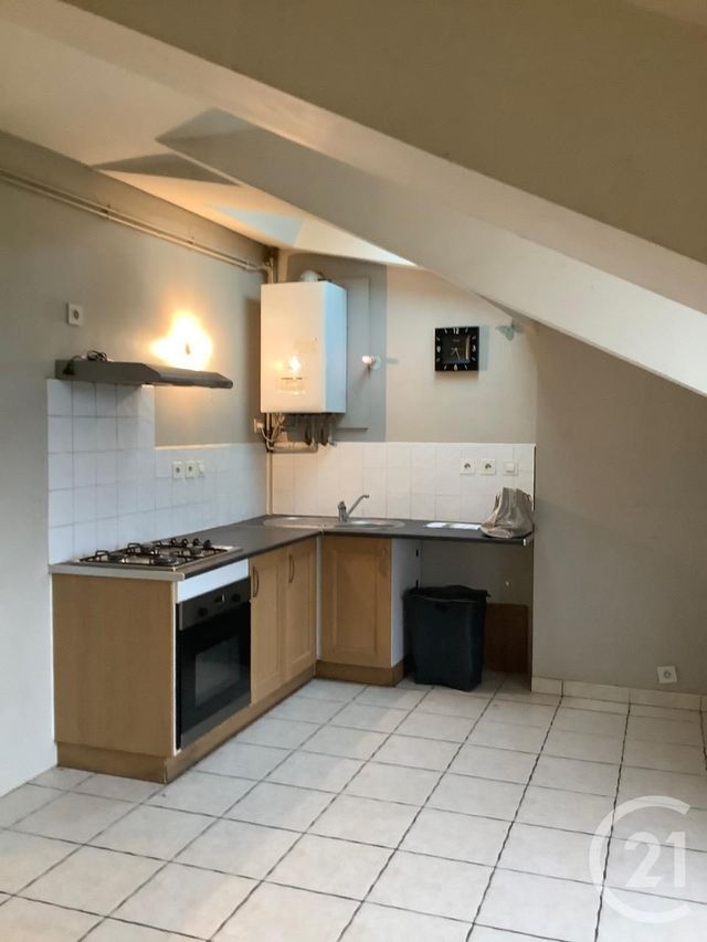 appartement - COUTRAS - 33