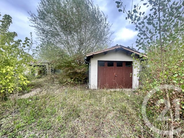 maison à vendre - 4 pièces - 74.19 m2 - LES EGLISOTTES ET CHALAURES - 33 - AQUITAINE - Century 21 G&B Immobilier