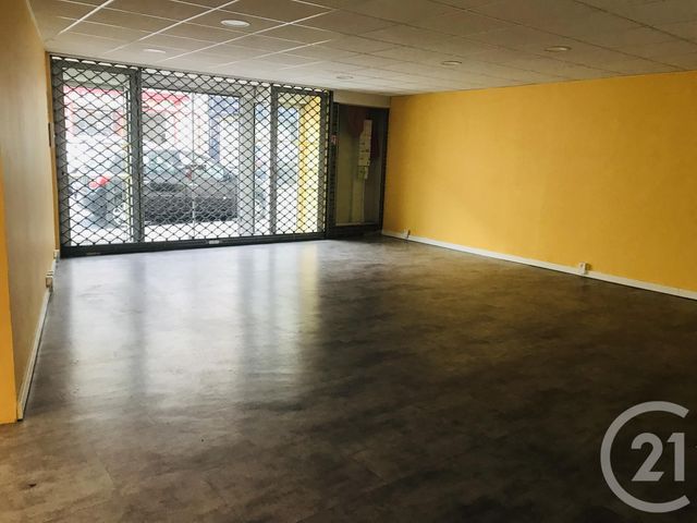 Appartement Local à louer - 4 pièces - 85.21 m2 - COUTRAS - 33 - AQUITAINE - Century 21 G&B Immobilier