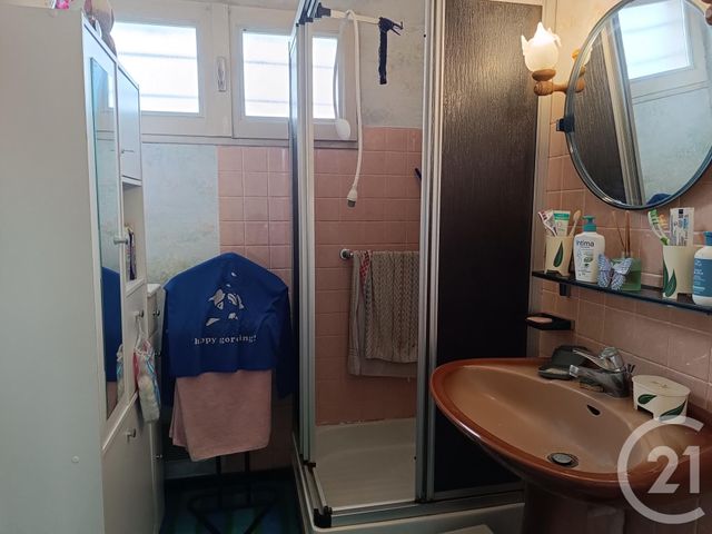 maison à vendre - 3 pièces - 74.31 m2 - ST MARTIN D ARY - 17 - POITOU-CHARENTES - Century 21 G&B Immobilier