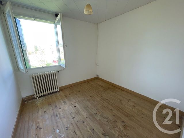 maison à vendre - 7 pièces - 124.0 m2 - LES EGLISOTTES ET CHALAURES - 33 - AQUITAINE - Century 21 G&B Immobilier