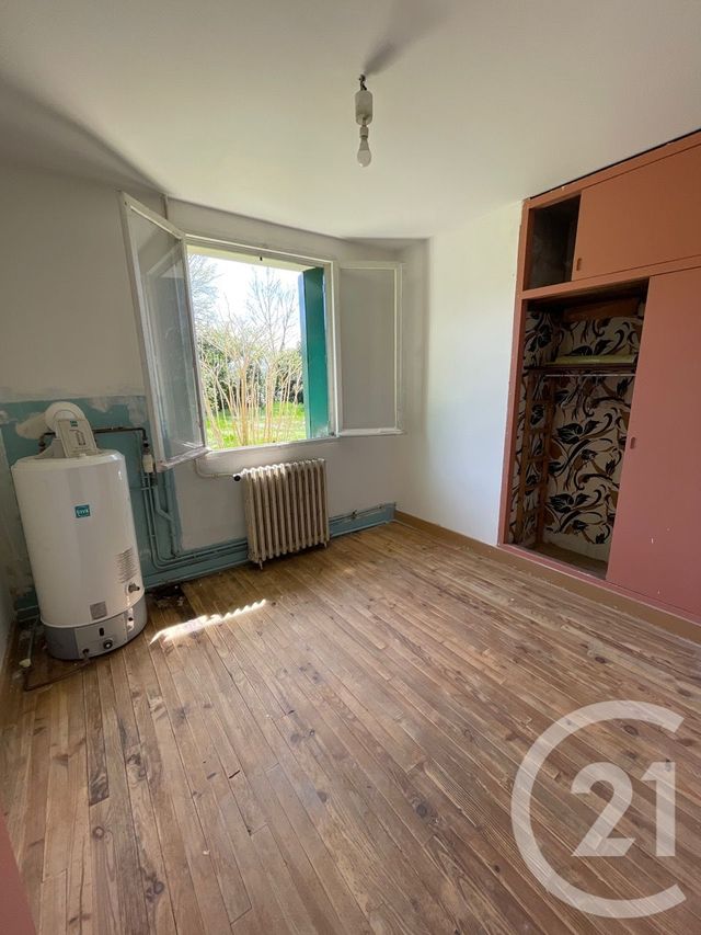 maison à vendre - 7 pièces - 124.0 m2 - LES EGLISOTTES ET CHALAURES - 33 - AQUITAINE - Century 21 G&B Immobilier