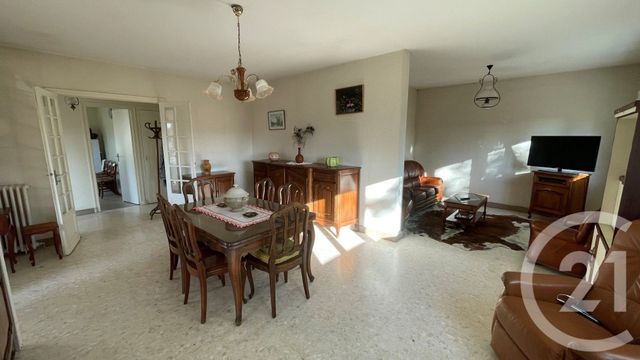 maison à vendre - 5 pièces - 128.82 m2 - ST AIGULIN - 17 - POITOU-CHARENTES - Century 21 G&B Immobilier