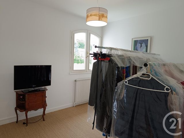 maison à vendre - 5 pièces - 119.84 m2 - LA ROCHE CHALAIS - 24 - AQUITAINE - Century 21 G&B Immobilier