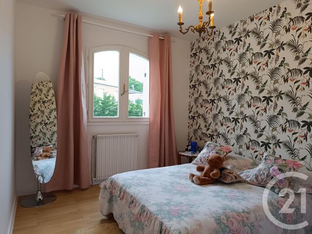 maison à vendre - 5 pièces - 119.84 m2 - LA ROCHE CHALAIS - 24 - AQUITAINE - Century 21 G&B Immobilier