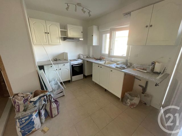 maison à vendre - 5 pièces - 134.0 m2 - LES EGLISOTTES ET CHALAURES - 33 - AQUITAINE - Century 21 G&B Immobilier