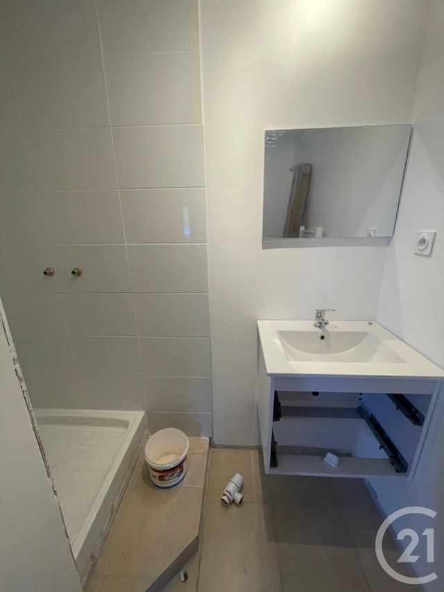 maison à vendre - 5 pièces - 134.0 m2 - LES EGLISOTTES ET CHALAURES - 33 - AQUITAINE - Century 21 G&B Immobilier