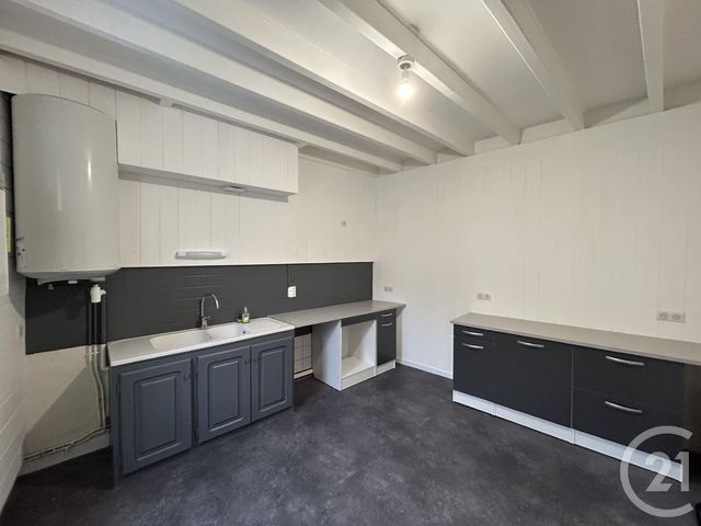 maison à vendre - 4 pièces - 70.19 m2 - LA ROCHE CHALAIS - 24 - AQUITAINE - Century 21 G&B Immobilier