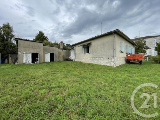 maison à vendre - 4 pièces - 116.68 m2 - MONTGUYON - 17 - POITOU-CHARENTES - Century 21 G&B Immobilier