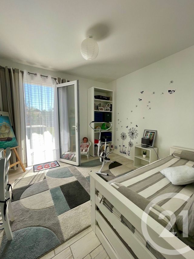 maison à vendre - 5 pièces - 110.0 m2 - ST MEDARD DE GUIZIERES - 33 - AQUITAINE - Century 21 G&B Immobilier