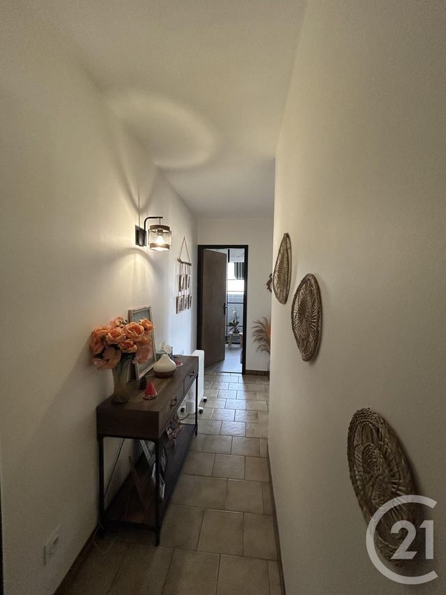 maison à vendre - 6 pièces - 205.04 m2 - LES EGLISOTTES ET CHALAURES - 33 - AQUITAINE - Century 21 G&B Immobilier
