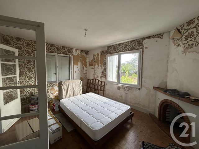 maison à vendre - 6 pièces - 205.04 m2 - LES EGLISOTTES ET CHALAURES - 33 - AQUITAINE - Century 21 G&B Immobilier