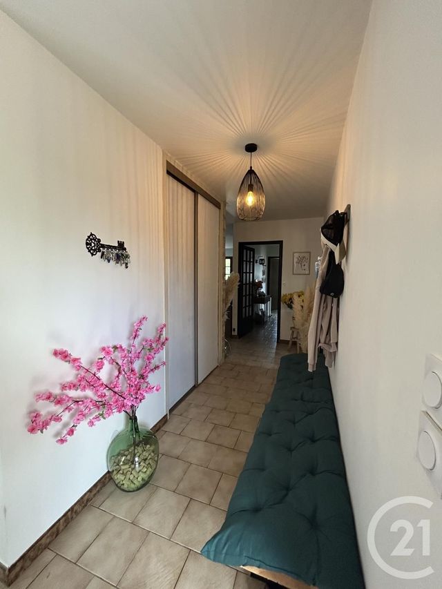 maison à vendre - 6 pièces - 205.04 m2 - LES EGLISOTTES ET CHALAURES - 33 - AQUITAINE - Century 21 G&B Immobilier