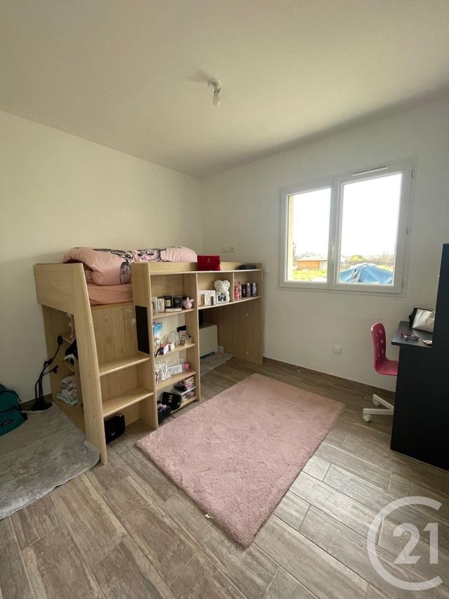 maison à vendre - 4 pièces - 83.77 m2 - LES EGLISOTTES ET CHALAURES - 33 - AQUITAINE - Century 21 G&B Immobilier