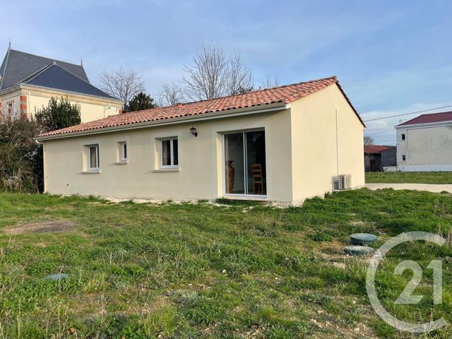 maison à vendre - 4 pièces - 83.77 m2 - LES EGLISOTTES ET CHALAURES - 33 - AQUITAINE - Century 21 G&B Immobilier