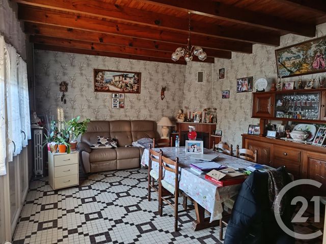 maison à vendre - 6 pièces - 106.69 m2 - CERCOUX - 17 - POITOU-CHARENTES - Century 21 G&B Immobilier