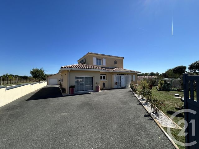 maison à vendre - 6 pièces - 149.69 m2 - ST MARTIN DE LAYE - 33 - AQUITAINE - Century 21 G&B Immobilier