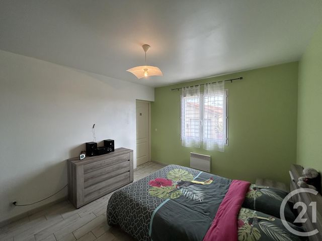 maison à vendre - 6 pièces - 149.69 m2 - ST MARTIN DE LAYE - 33 - AQUITAINE - Century 21 G&B Immobilier