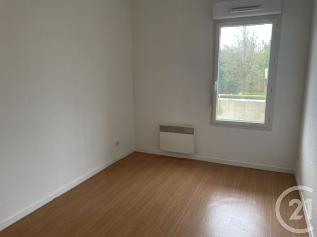 Appartement F3 à vendre - 3 pièces - 57.79 m2 - ST SEURIN SUR L ISLE - 33 - AQUITAINE - Century 21 G&B Immobilier