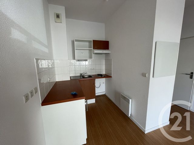 Appartement F2 à vendre - 2 pièces - 42.39 m2 - ST SEURIN SUR L ISLE - 33 - AQUITAINE - Century 21 G&B Immobilier
