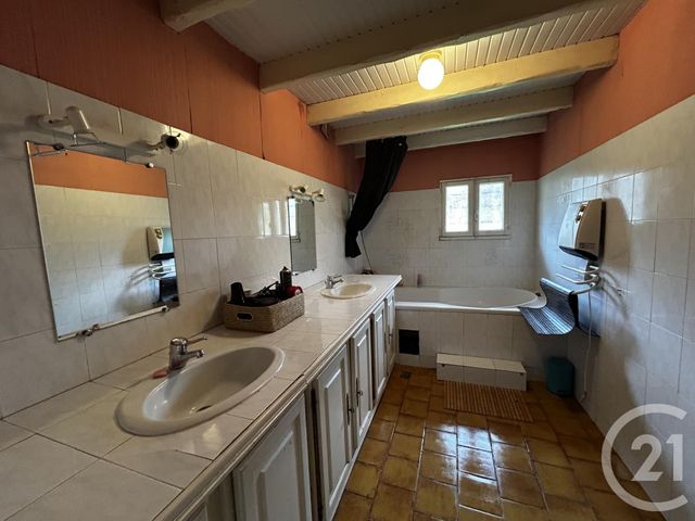 maison à vendre - 5 pièces - 106.94 m2 - CHAMADELLE - 33 - AQUITAINE - Century 21 G&B Immobilier