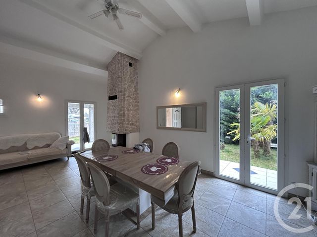 Afficher la photo en grand maison à vendre - 5 pièces - 117.02 m2 - SABLONS - 33 - AQUITAINE - Century 21 G&B Immobilier