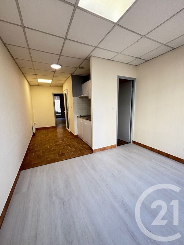 Appartement T2 à louer - 3 pièces - 31.64 m2 - COUTRAS - 33 - AQUITAINE - Century 21 G&B Immobilier
