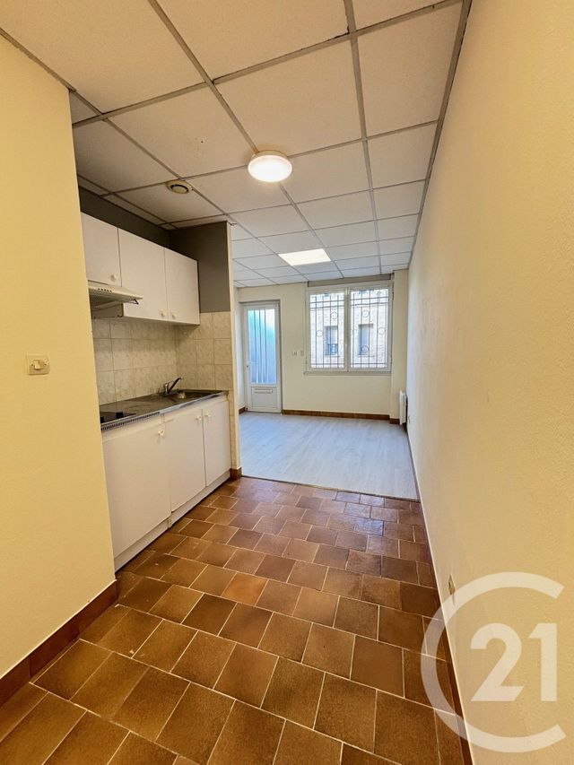 Appartement T2 à louer - 3 pièces - 31.64 m2 - COUTRAS - 33 - AQUITAINE - Century 21 G&B Immobilier