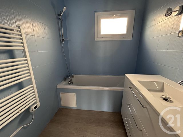 maison à vendre - 4 pièces - 83.23 m2 - COUTRAS - 33 - AQUITAINE - Century 21 G&B Immobilier