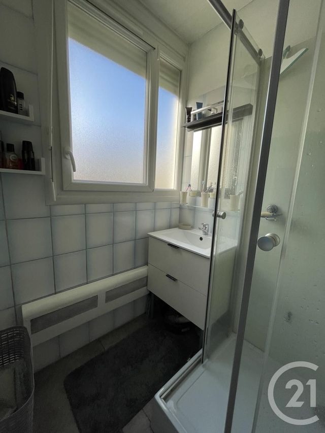 Appartement F3 à vendre - 3 pièces - 50.0 m2 - MERIGNAC - 33 - AQUITAINE - Century 21 G&B Immobilier