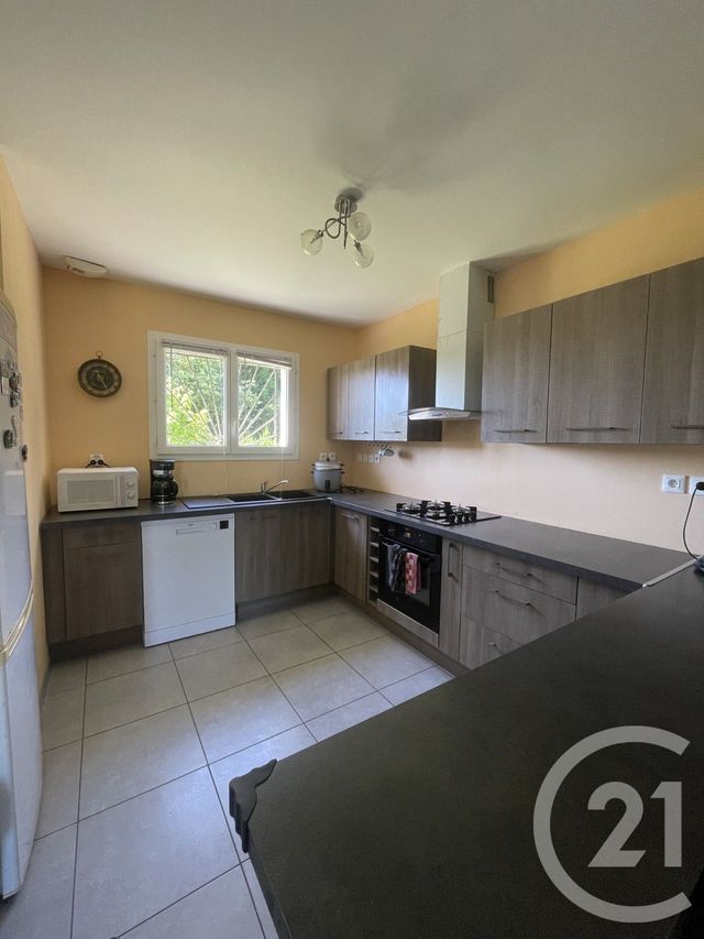maison à vendre - 5 pièces - 106.44 m2 - CLERAC - 17 - POITOU-CHARENTES - Century 21 G&B Immobilier