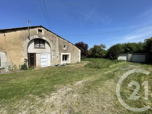maison à vendre - 12 pièces - 261.81 m2 - VILLEGOUGE - 33 - AQUITAINE - Century 21 G&B Immobilier