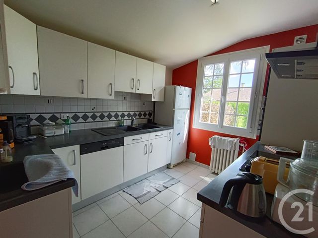 maison à vendre - 6 pièces - 159.67 m2 - ST SEURIN SUR L ISLE - 33 - AQUITAINE - Century 21 G&B Immobilier