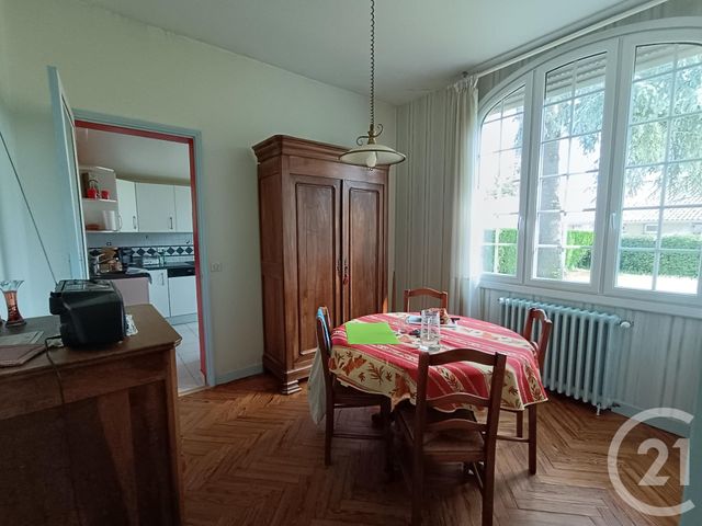 maison à vendre - 6 pièces - 159.67 m2 - ST SEURIN SUR L ISLE - 33 - AQUITAINE - Century 21 G&B Immobilier