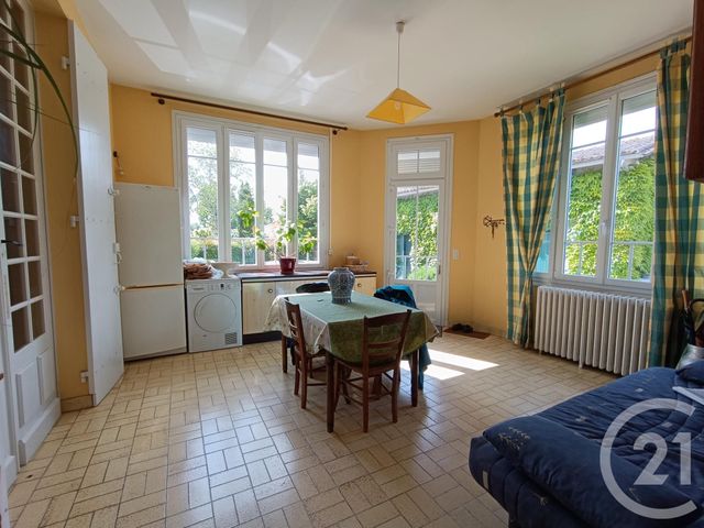 maison à vendre - 6 pièces - 159.67 m2 - ST SEURIN SUR L ISLE - 33 - AQUITAINE - Century 21 G&B Immobilier