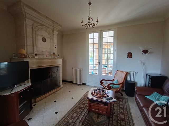 maison à vendre - 6 pièces - 159.67 m2 - ST SEURIN SUR L ISLE - 33 - AQUITAINE - Century 21 G&B Immobilier