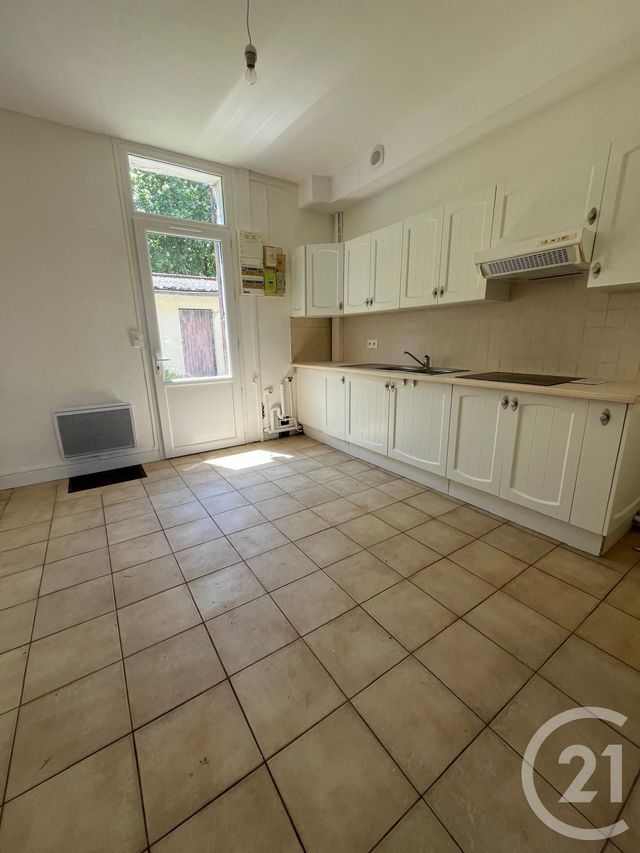 maison à louer - 2 pièces - 48.43 m2 - COUTRAS - 33 - AQUITAINE - Century 21 G&B Immobilier