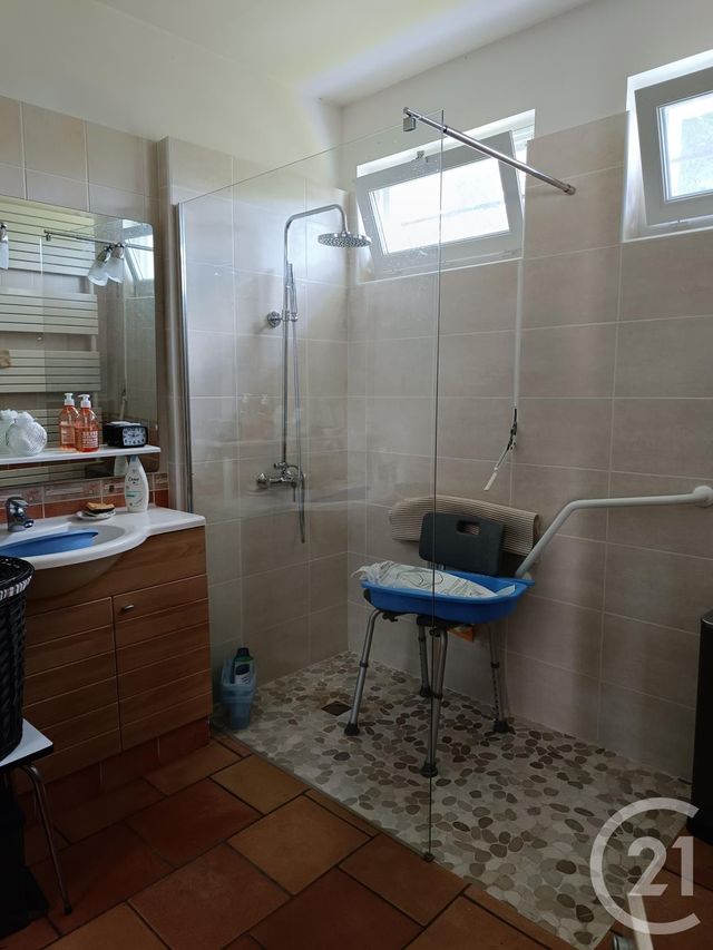 Afficher la photo en grand maison à vendre - 8 pièces - 210.71 m2 - LES PEINTURES - 33 - AQUITAINE - Century 21 G&B Immobilier