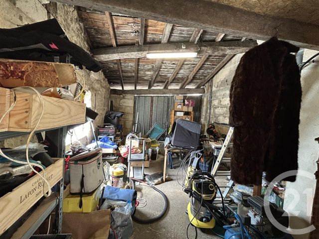 maison à vendre - 6 pièces - 134.14 m2 - LES ARTIGUES DE LUSSAC - 33 - AQUITAINE - Century 21 G&B Immobilier