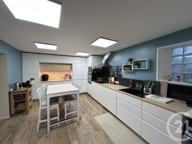 maison à vendre - 6 pièces - 134.14 m2 - LES ARTIGUES DE LUSSAC - 33 - AQUITAINE - Century 21 G&B Immobilier