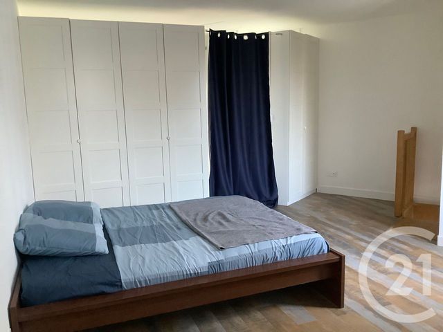 Afficher la photo en grand Appartement T2 à louer - 2 pièces - 60.59 m2 - ST MEDARD DE GUIZIERES - 33 - AQUITAINE - Century 21 G&B Immobilier