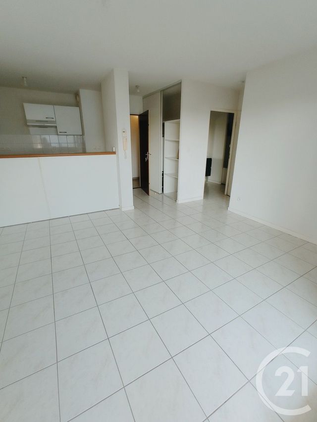 Appartement T2 à louer COUTRAS