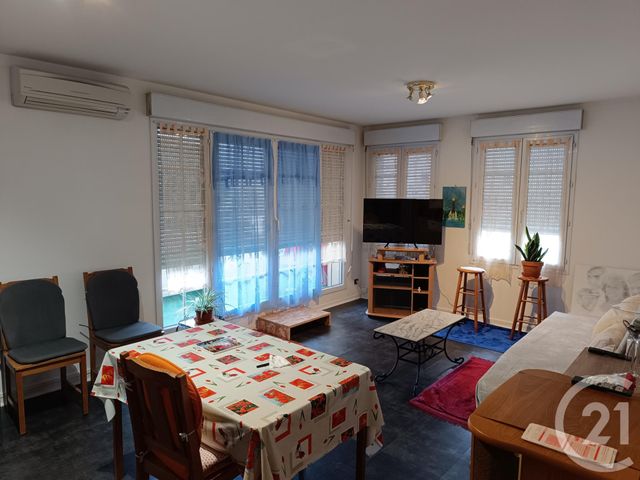 Appartement T3 à vendre - 3 pièces - 60.72 m2 - COUTRAS - 33 - AQUITAINE - Century 21 G&B Immobilier