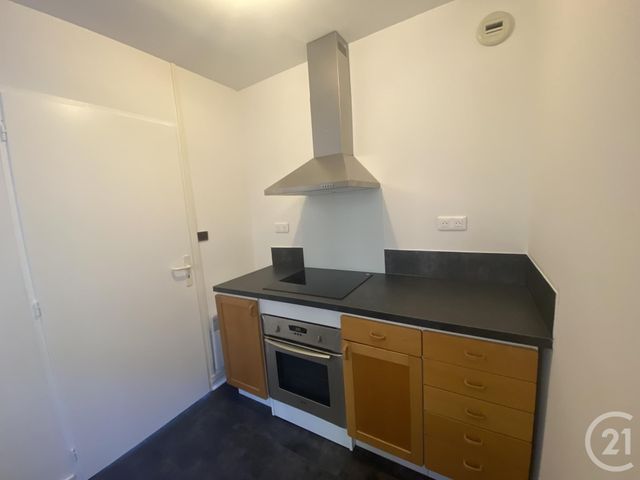 Appartement T3 à vendre - 3 pièces - 60.72 m2 - COUTRAS - 33 - AQUITAINE - Century 21 G&B Immobilier