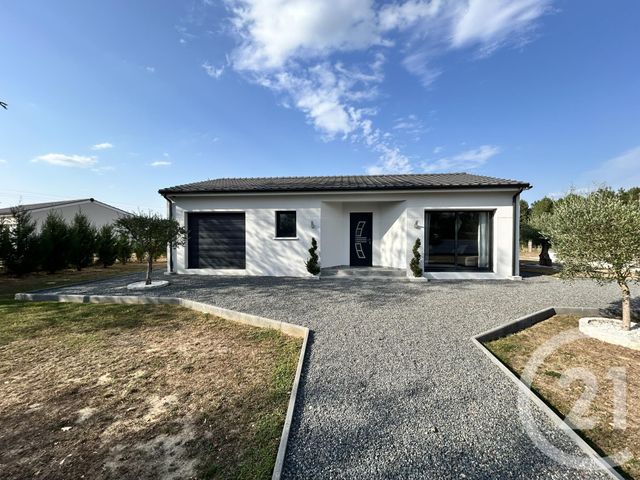 maison à vendre - 4 pièces - 90.61 m2 - ST PIERRE DU PALAIS - 17 - POITOU-CHARENTES - Century 21 G&B Immobilier