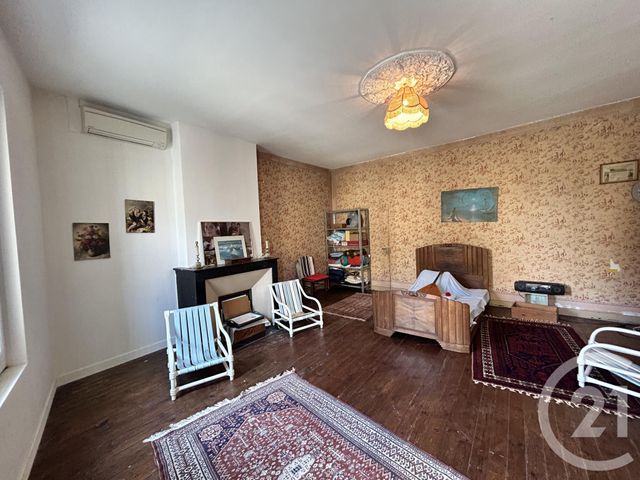 maison à vendre - 8 pièces - 306.95 m2 - ST MEDARD DE GUIZIERES - 33 - AQUITAINE - Century 21 G&B Immobilier