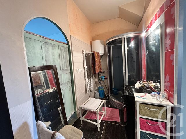 maison à vendre - 8 pièces - 306.95 m2 - ST MEDARD DE GUIZIERES - 33 - AQUITAINE - Century 21 G&B Immobilier