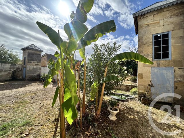 maison à vendre - 8 pièces - 306.95 m2 - ST MEDARD DE GUIZIERES - 33 - AQUITAINE - Century 21 G&B Immobilier