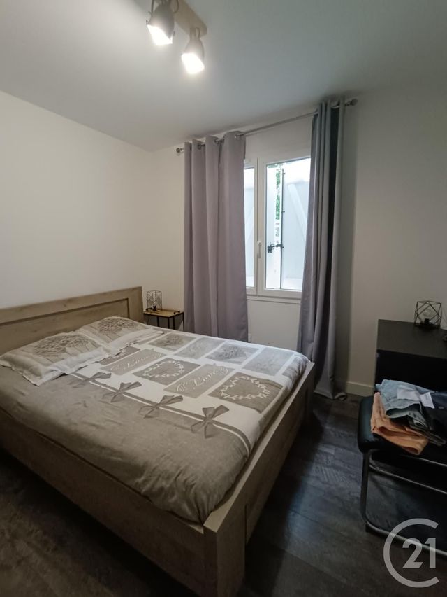 Afficher la photo en grand maison à vendre - 5 pièces - 81.01 m2 - GUITRES - 33 - AQUITAINE - Century 21 G&B Immobilier