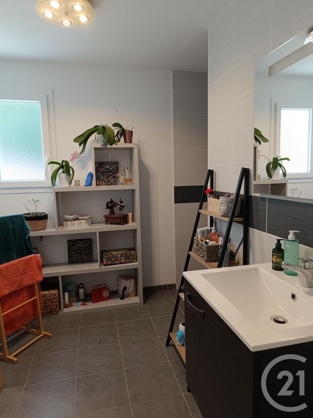 Afficher la photo en grand maison à vendre - 5 pièces - 81.01 m2 - GUITRES - 33 - AQUITAINE - Century 21 G&B Immobilier